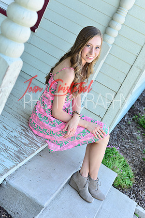 PROOFS Haven Senior Portrait  (103 of 168).jpg