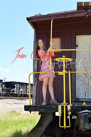 PROOFS Haven Senior Portrait  (162 of 168).jpg