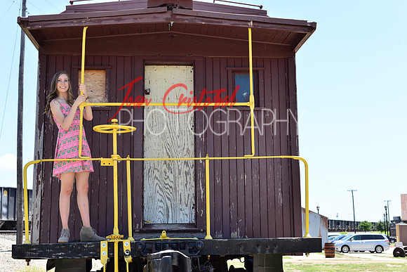 PROOFS Haven Senior Portrait  (160 of 168).jpg