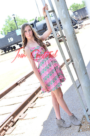 PROOFS Haven Senior Portrait  (120 of 168).jpg