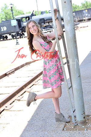 PROOFS Haven Senior Portrait  (128 of 168).jpg
