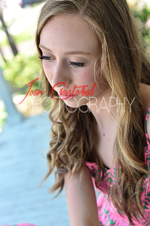 PROOFS Haven Senior Portrait  (83 of 168).jpg